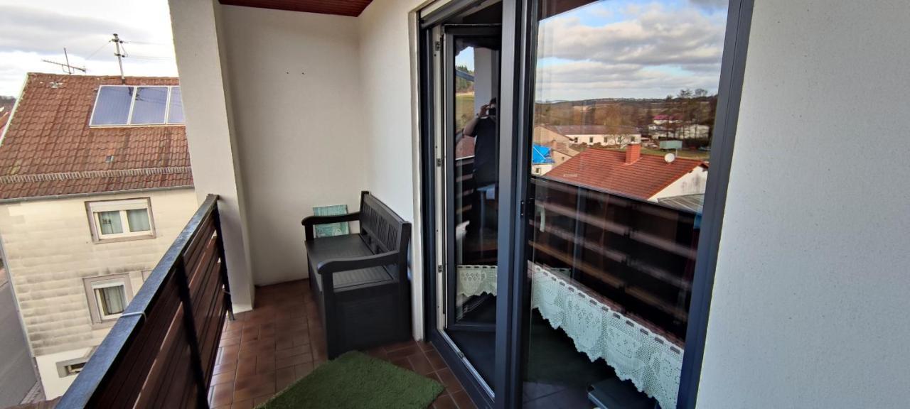 Haus Kunterbunt Apartman Mehlingen Kültér fotó