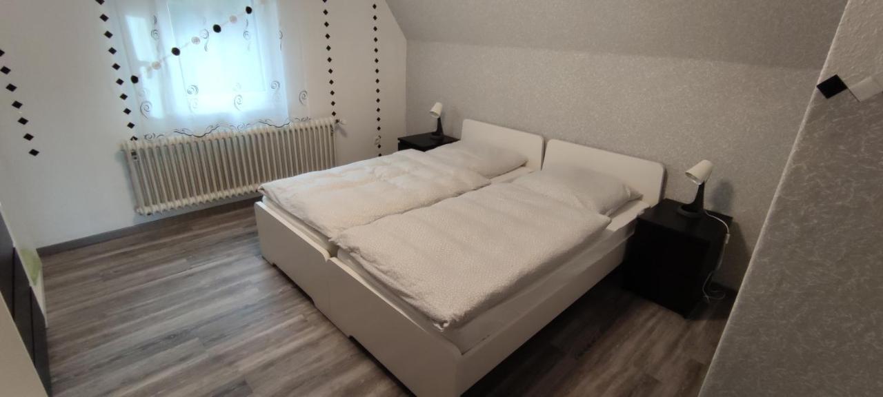 Haus Kunterbunt Apartman Mehlingen Kültér fotó